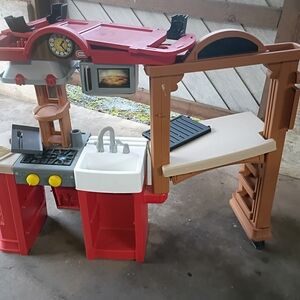 Little Tikes Restaurant  & Kitchen